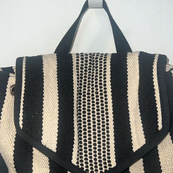 UNIVERSAL THREAD Black and Beige Striped Woven Mini Backpack - Picture 3 of 9